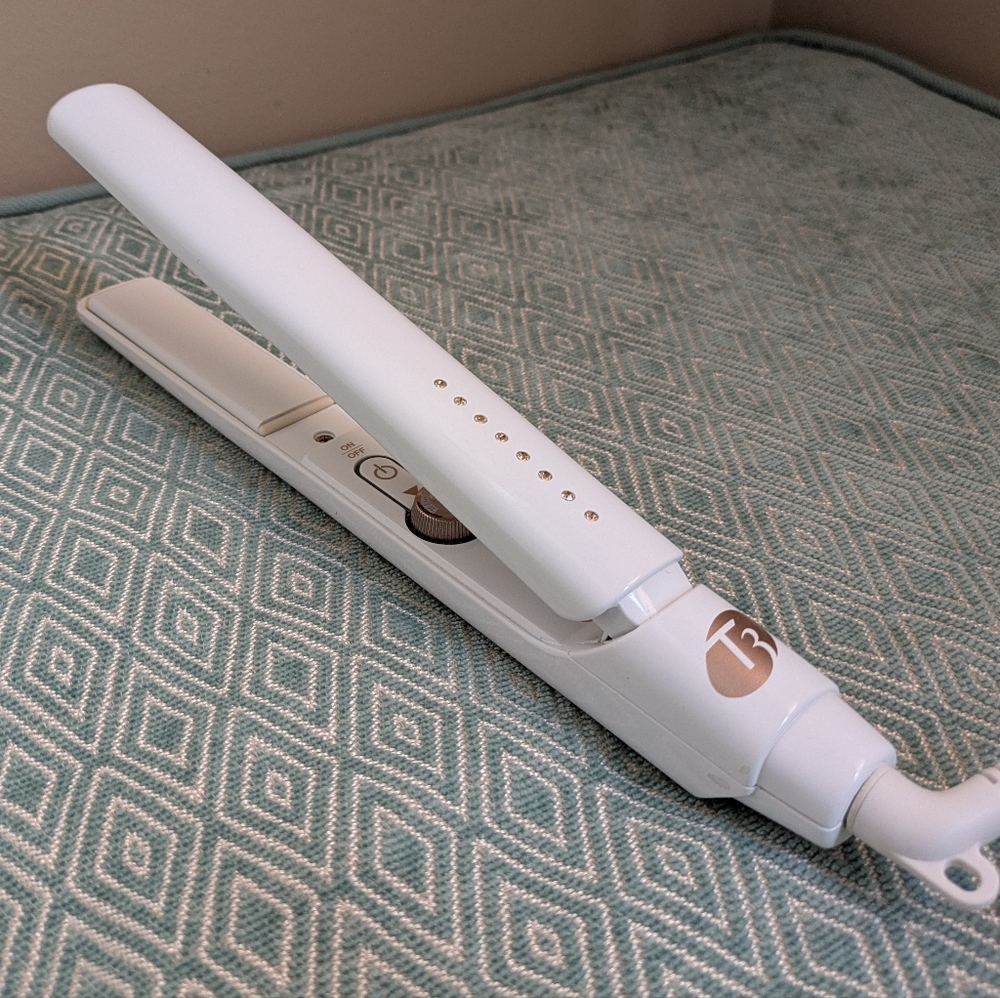 T3 Singlepass 1" Straightening and Styling Iron